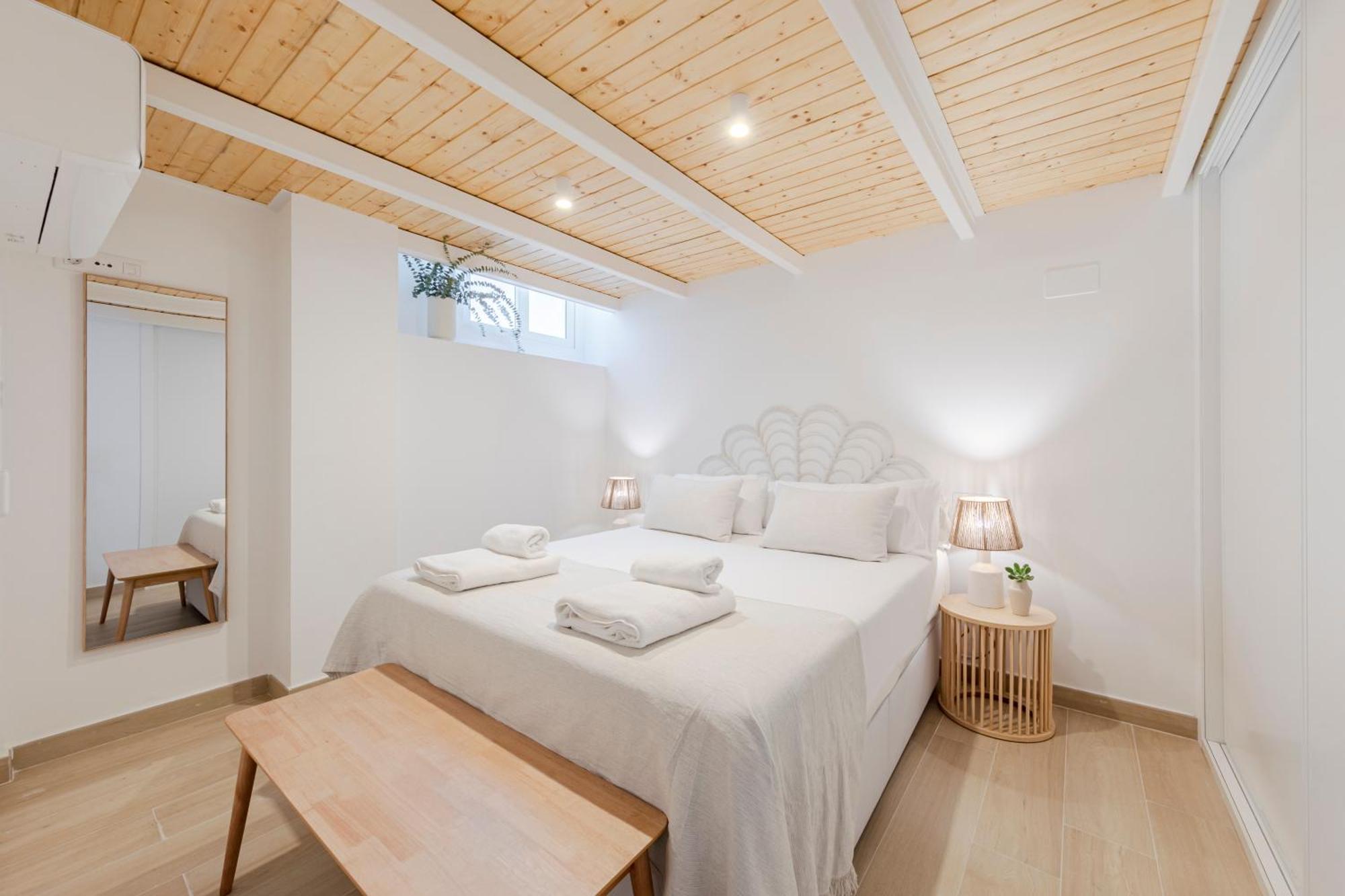 Isg Apartments Conde Negro 10 Sevilla Bagian luar foto