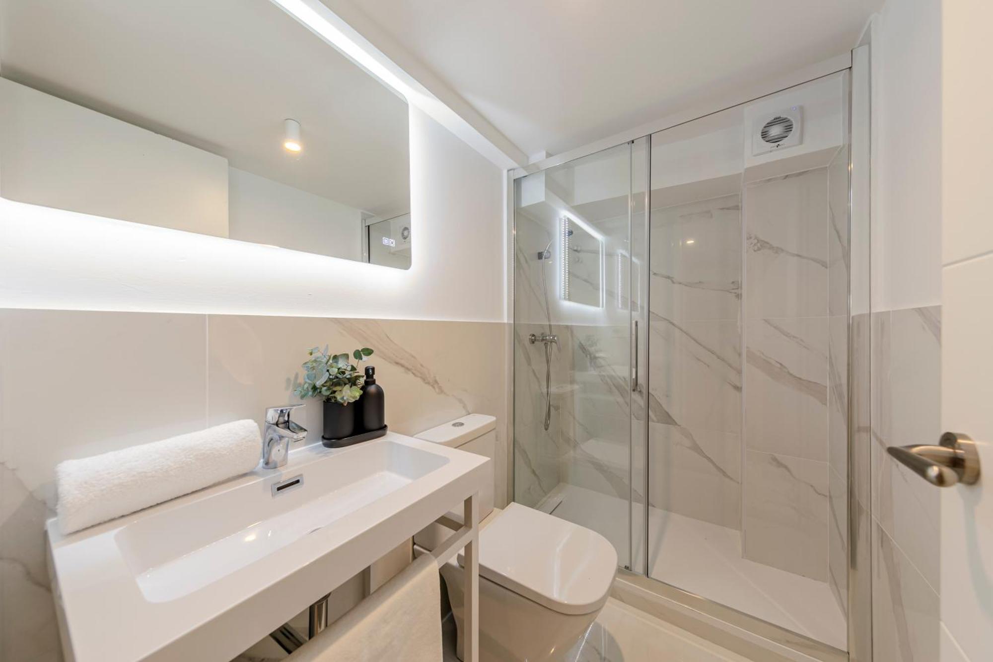Isg Apartments Conde Negro 10 Sevilla Bagian luar foto
